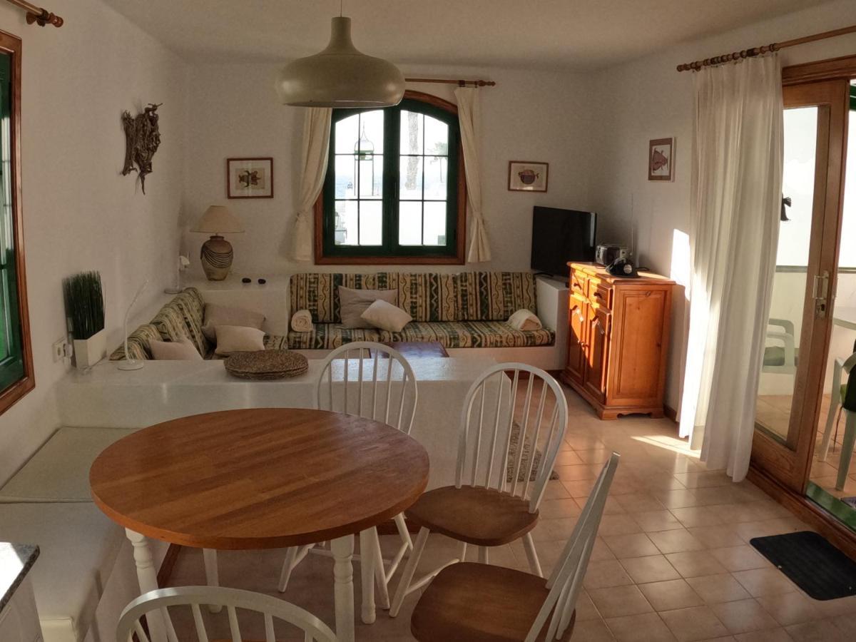 Cozy Waterman Beach House Costa Teguise Extérieur photo