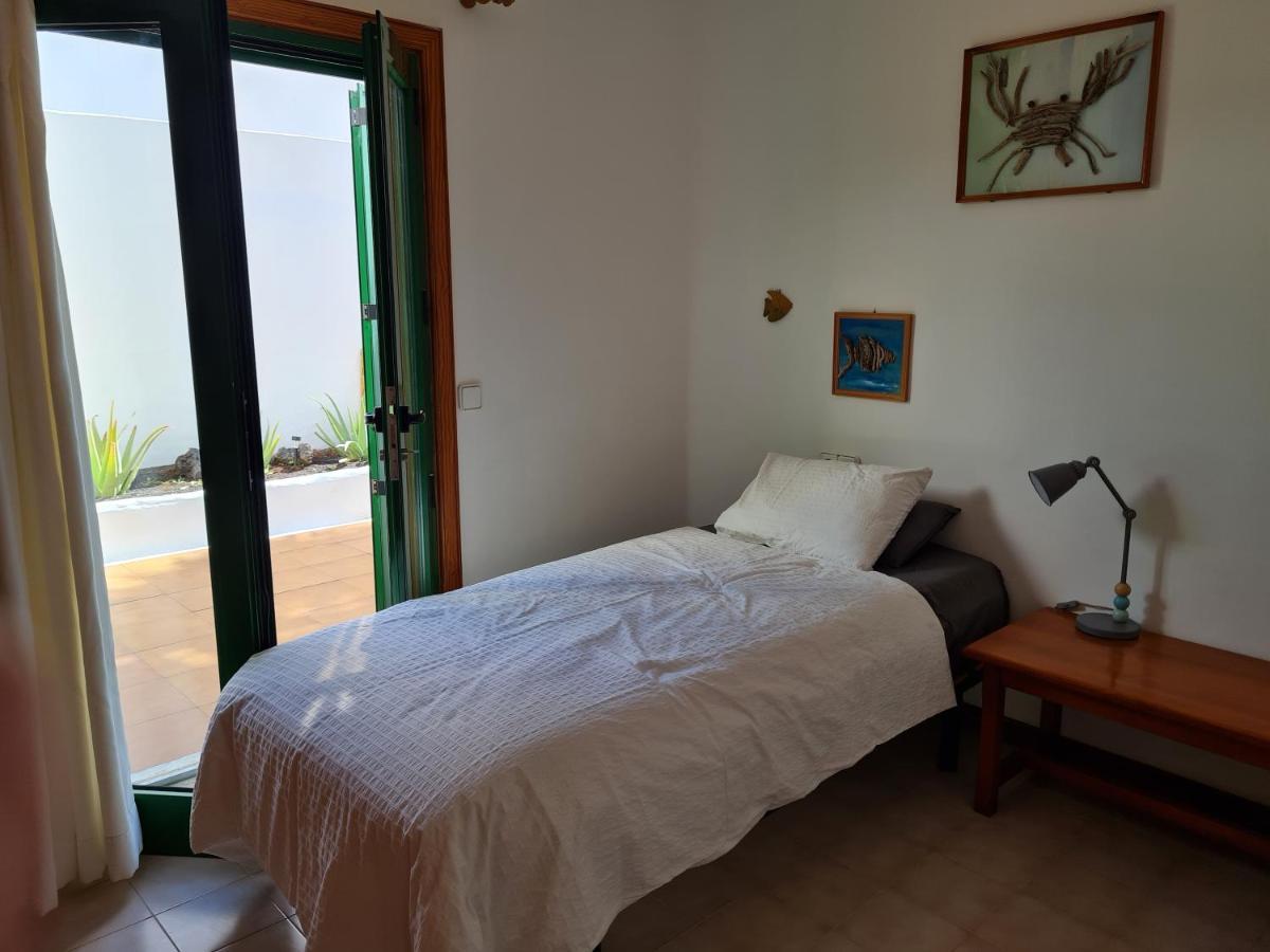 Cozy Waterman Beach House Costa Teguise Extérieur photo