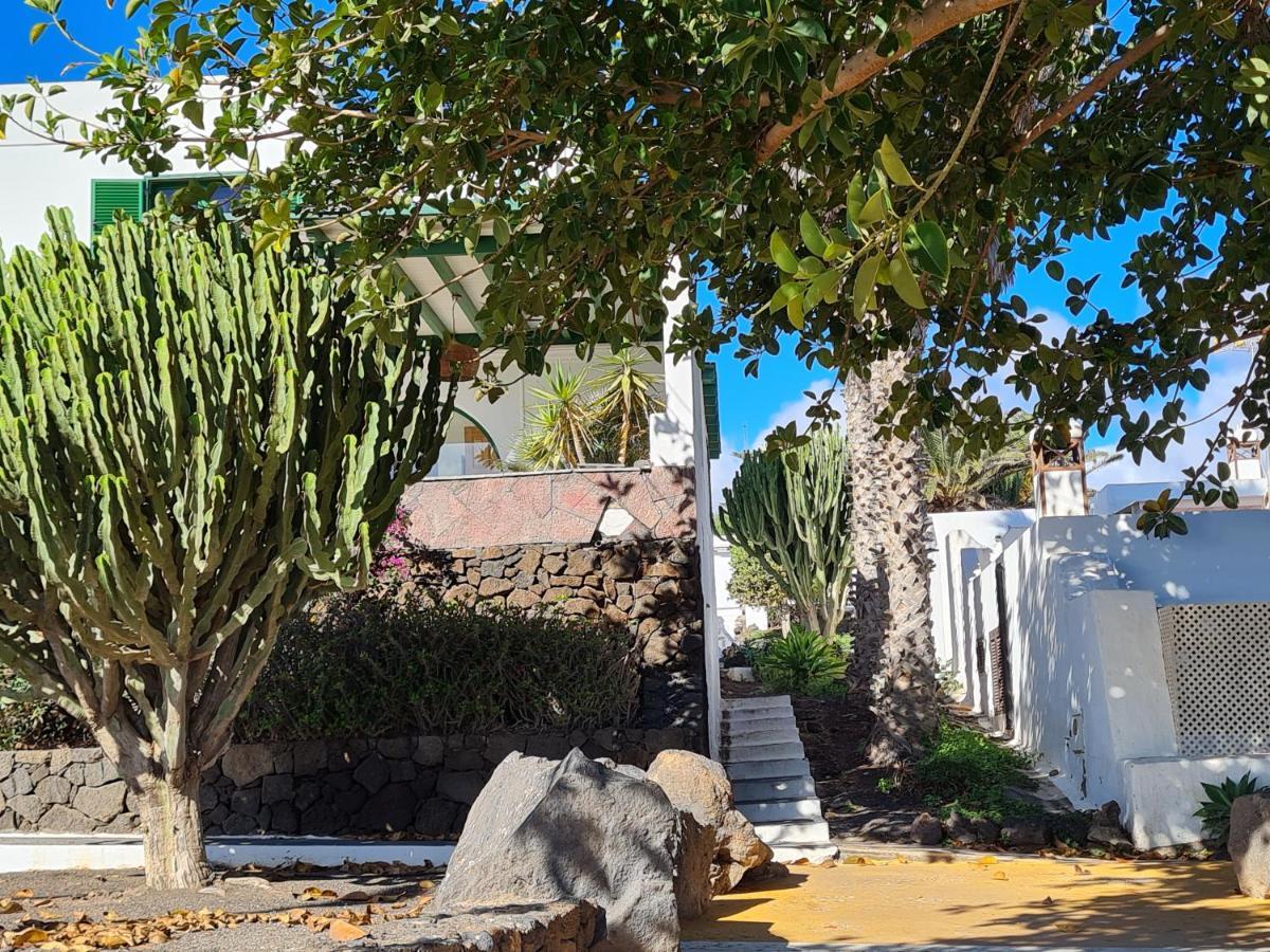Cozy Waterman Beach House Costa Teguise Extérieur photo