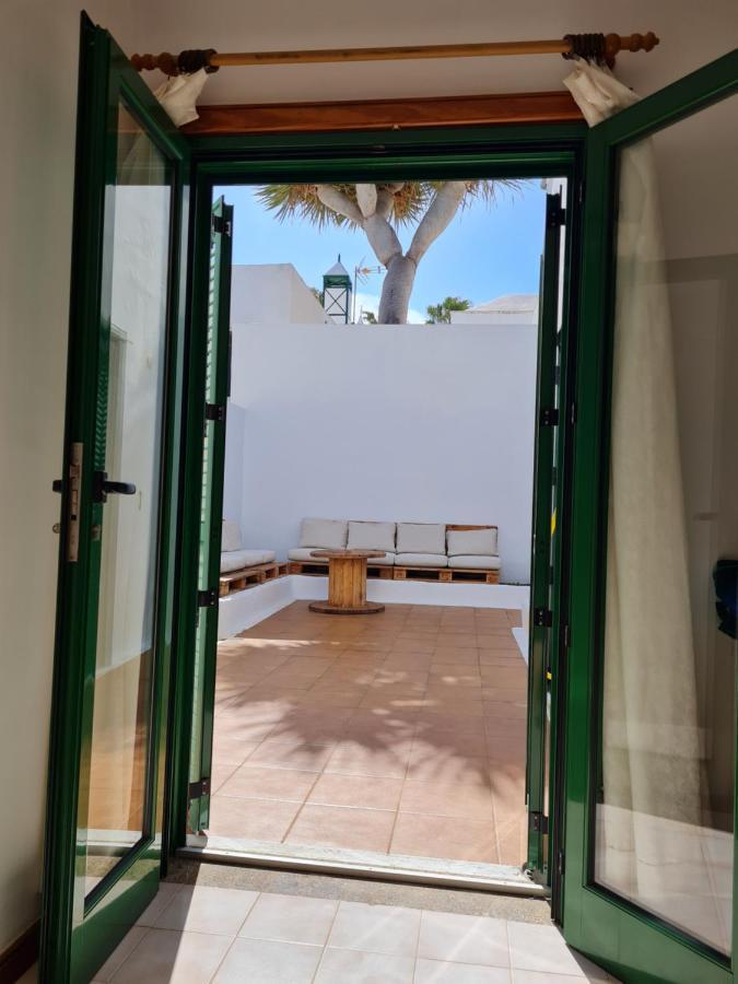 Cozy Waterman Beach House Costa Teguise Extérieur photo