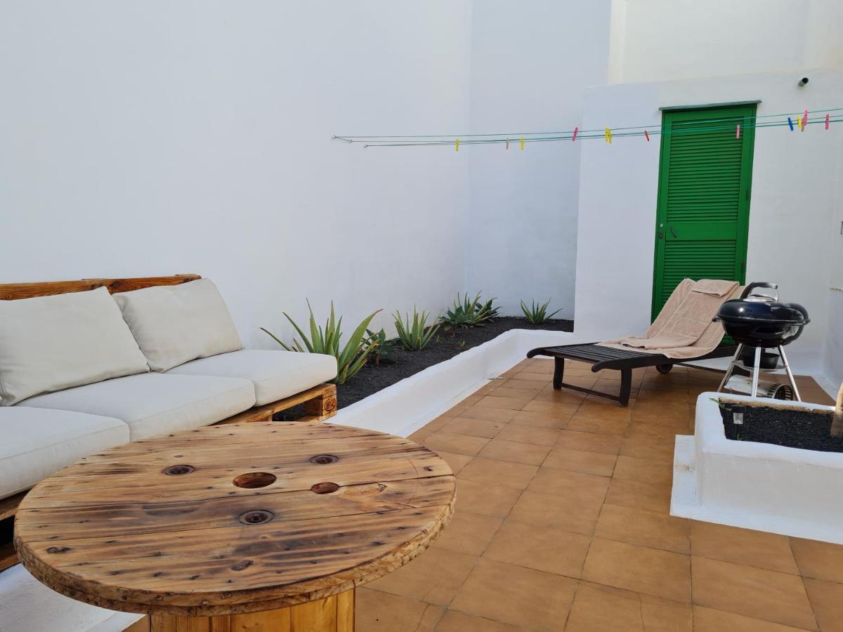 Cozy Waterman Beach House Costa Teguise Extérieur photo