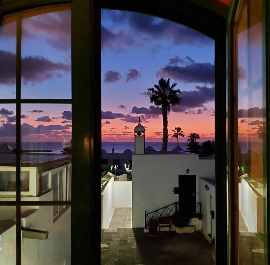 Cozy Waterman Beach House Costa Teguise Extérieur photo